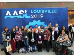 Faculty, alumni and friends pose for a photo at the AASL 2019 Conference in Louisville, KY