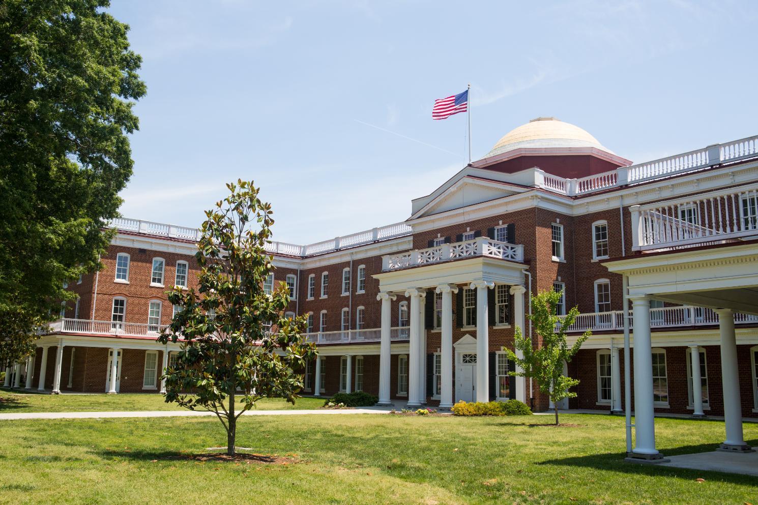 Rotunda Hall in summer